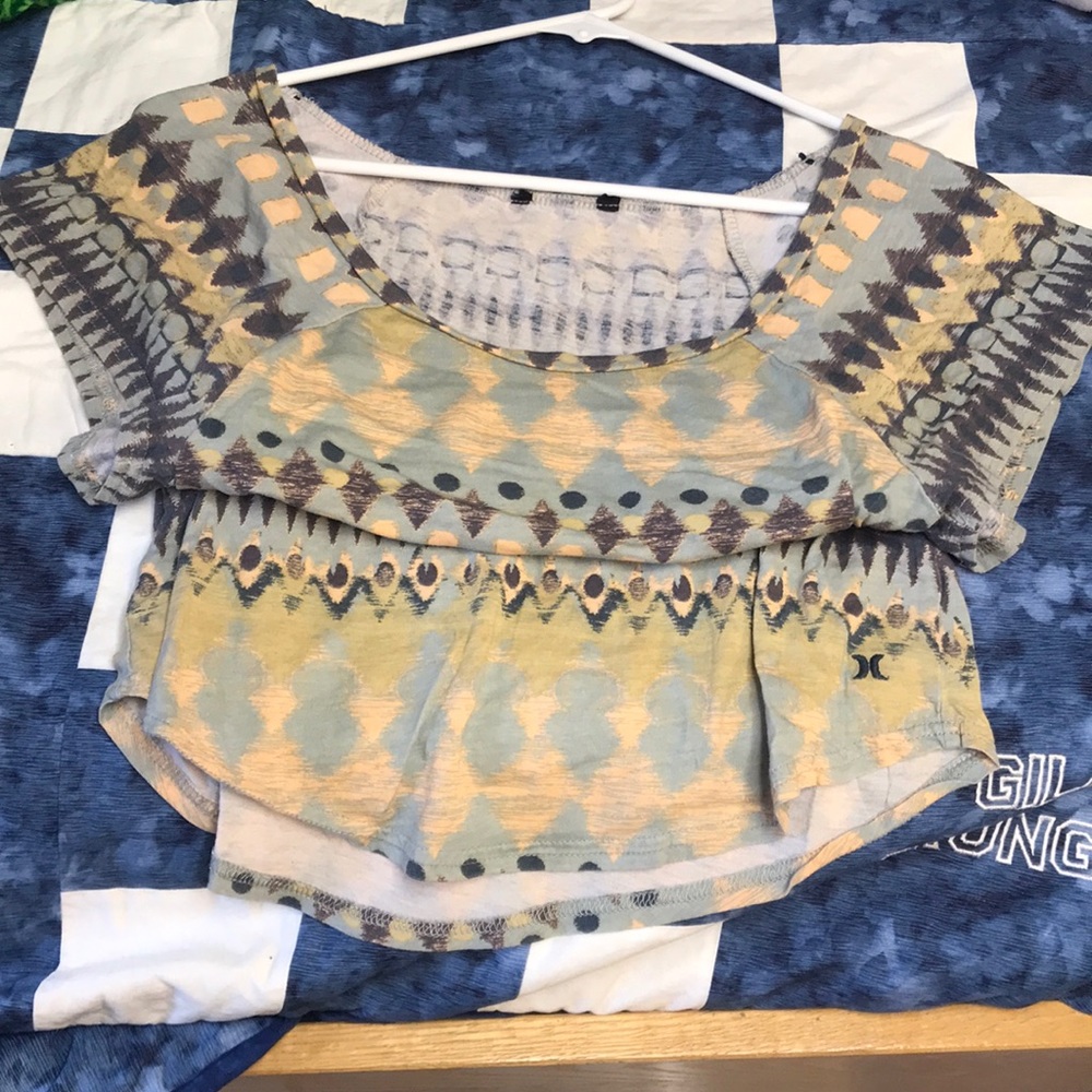 Loose Patterned Tee - Picture 2 of 3